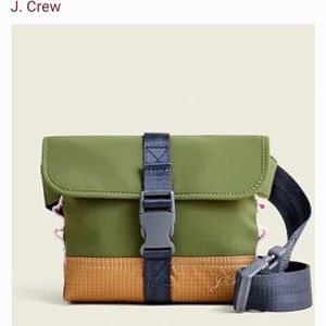 J.CREW Montauk belt bag in recyled nylon in Green & Khaki